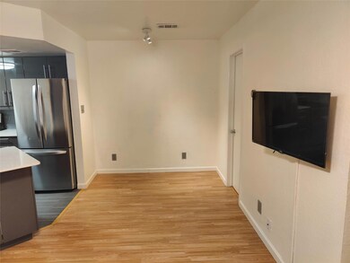 2500 Burleson Rd unit 315, Austin, TX 78741 - photo 6