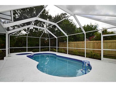 Swimming Pool/Hot Tub/Sauna.