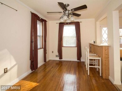 8661 Oak Rd, Parkville, MD 21234 - photo 5