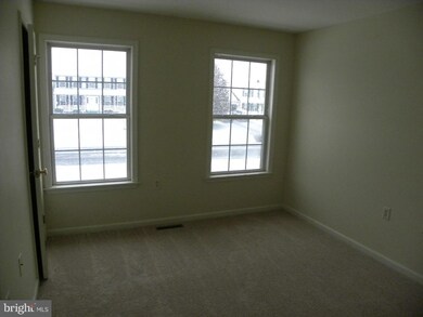 1119 Jason Dr, Greencastle, PA 17225 - photo 7