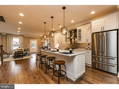 257 Charles Ellis Ln, Newtown Square, PA 19073 - photo 2