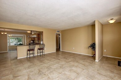 Vallie Living Room 2