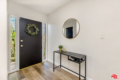 8025 Redlands St unit 13, Playa Del Rey, CA 90293 - photo 5