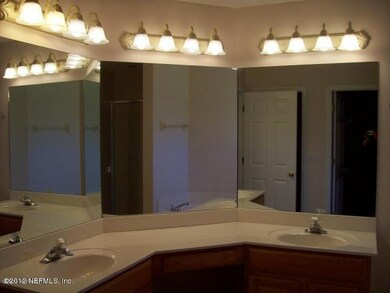 8074 Kilkelly Ln S, Jacksonville, FL 32244 - photo 7