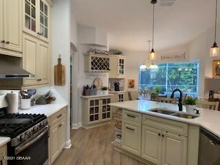 KItchen w stove view