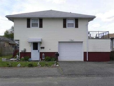 143 Lakeview Ave, Ludlow, MA 01056 - photo 2