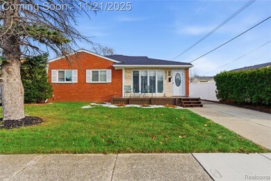 6528 Sterling Ct, Garden City, MI 48135 - photo 2