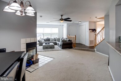 11124 Stagestone Way unit 8, Manassas, VA 20109 - photo 6
