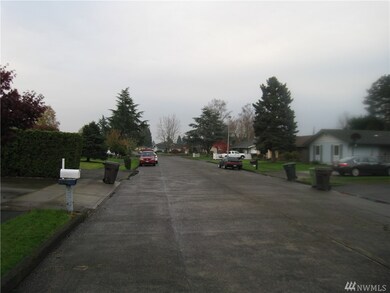 3920 Gardenia St, Longview, WA 98632 - photo 2