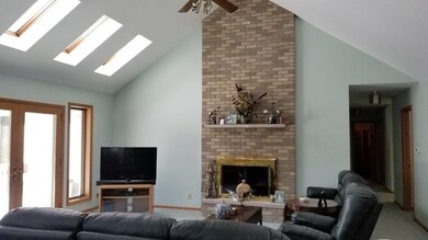 4012 N 525 W, La Porte, IN 46350 - photo 4