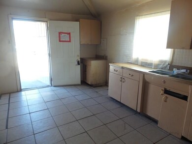 841 Agua Clara St, El Paso, TX 79928 - photo 5