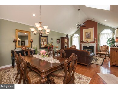 1064 Bordeaux Ln, Pennsburg, PA 18073 - photo 7