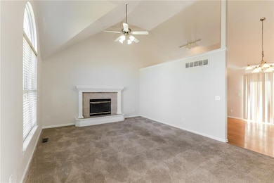 1133 Willow Ln, Liberty, MO 64068 - photo 2