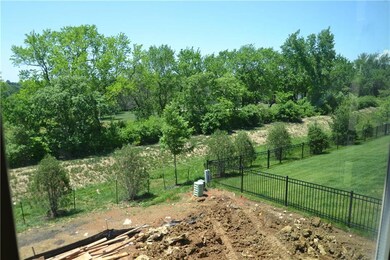 6722 Arapahoe Dr, Shawnee, KS 66226 - photo 3