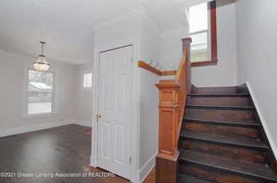 917 Clyde St, Lansing, MI 48915 - photo 7