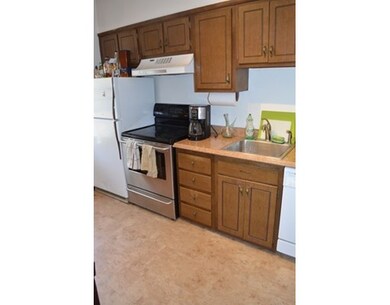 18 Durham St, Boston, MA 02115 - photo 3