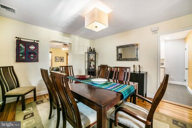 535 Rock Glen Dr, Wynnewood, PA 19096 - photo 6