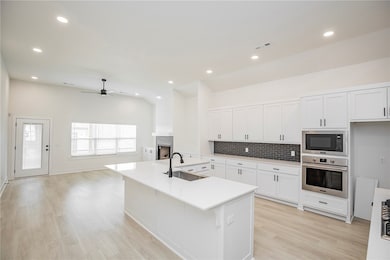 Open floor layout!