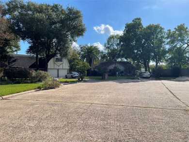 7215 Jadewood Dr, Houston, TX 77088 - photo 3