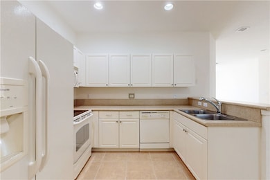 2531 Stockbridge Square SW, Vero Beach, FL 32962 - photo 3