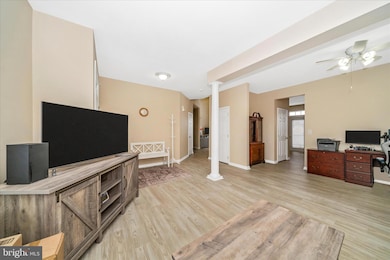 4300 Eagle Trace Ct, Waldorf, MD 20602 - photo 6