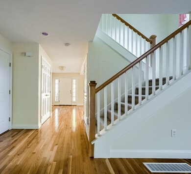 112 Fireside Ln, Holden, MA 01520 - photo 6