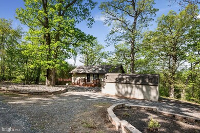 325 Long Leaf Ln, Harpers Ferry, WV 25425 - photo 4