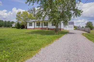 1685 Richardson Rd, Lewisburg, TN 37091 - photo 5