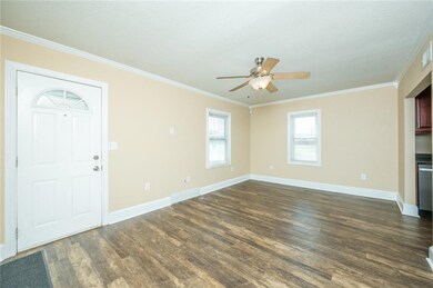 2902 Mahaska Ave, Des Moines, IA 50317 - photo 3