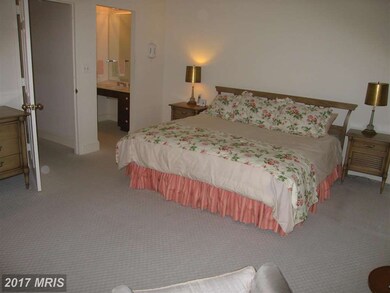 8101 Connecticut Ave unit C500, Chevy Chase, MD 20815 - photo 7