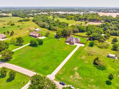 551 Highland Rd, Springtown, TX 76082 - photo 3