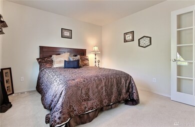 3058 Obrien St, Dupont, WA 98327 - photo 5