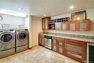 7441 W Mercer Way, Mercer Island, WA 98040 - photo 6