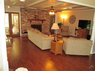 1301 Balmoral Dr, Tyler, TX 75703 - photo 5