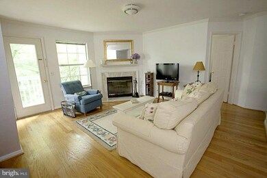 5818 Inman Park Cir unit 210, Rockville, MD 20852 - photo 5