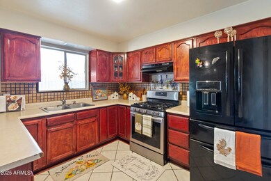 5201 W Monte Vista Rd, Phoenix, AZ 85035 - photo 5