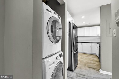 123 W Barre St unit PH2, Baltimore, MD 21201 - photo 7