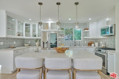 4211 W Woodland Ave, Burbank, CA 91505 - photo 4