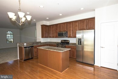7343 Old Calvary Rd, Hanover, MD 21076 - photo 4