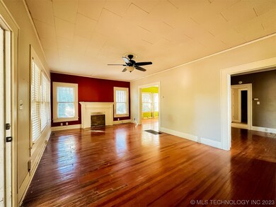 128 W 17th St, Ada, OK 74820 - photo 4