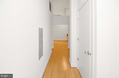 22 S Howard St unit R402, Baltimore, MD 21201 - photo 5