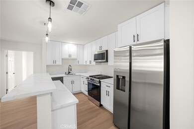 306 W Congress St, Colton, CA 92324 - photo 6