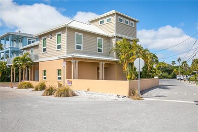 7700 Bayshore Dr, Treasure Island, FL 33706 - photo 4