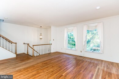 32 Tenby Ct, Lutherville Timonium, MD 21093 - photo 2