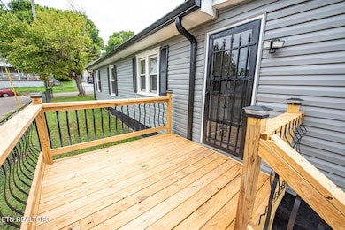 2800 Nichols Ave, Knoxville, TN 37917 - photo 5