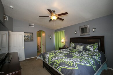 Designer-look master suite