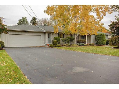 78 Foxglove Dr, Cranston, RI 02920 - photo 3