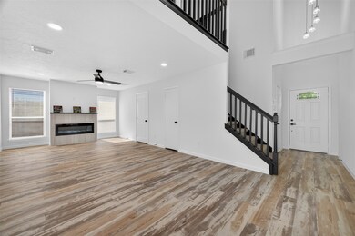 6307 Marinwood Dr, Houston, TX 77053 - photo 5