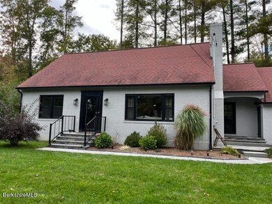 30 Prospect St, Great Barrington, MA 01230 - photo 2