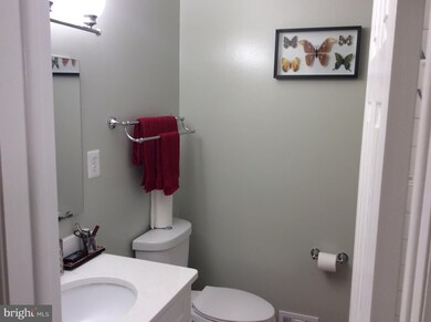 4303 Merton Rd, Rockville, MD 20853 - photo 5